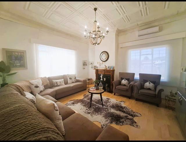 5 BEDROOM HOUSE FOR SALE IN VILLIERS